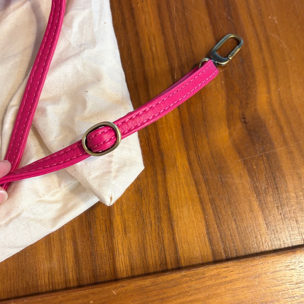 HOBO Darling Fuchsia Leather Women's Bag - Picture 12 of 14
